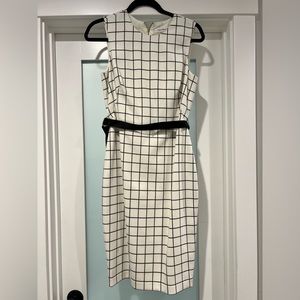 CK CALVIN KLEIN Women’s checkered sleeveless dress with belt size 6
